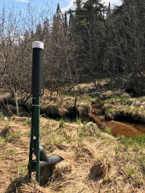 Remote wetland and stream monitoring data logger